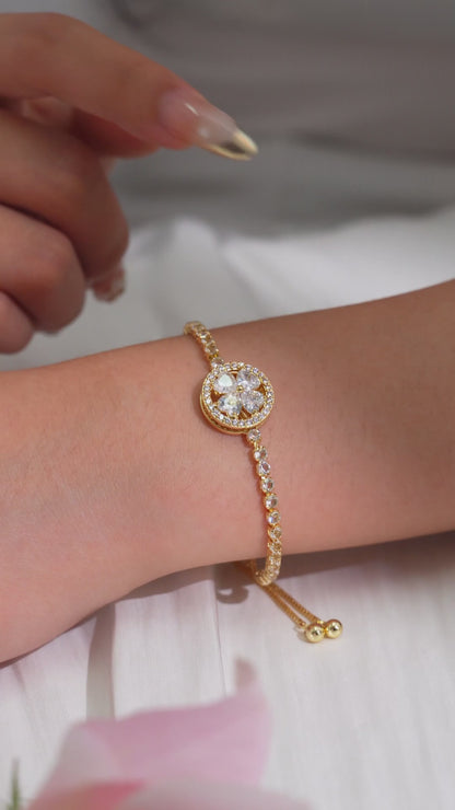 Spinning Four-Leaf Clover Love Bracelet